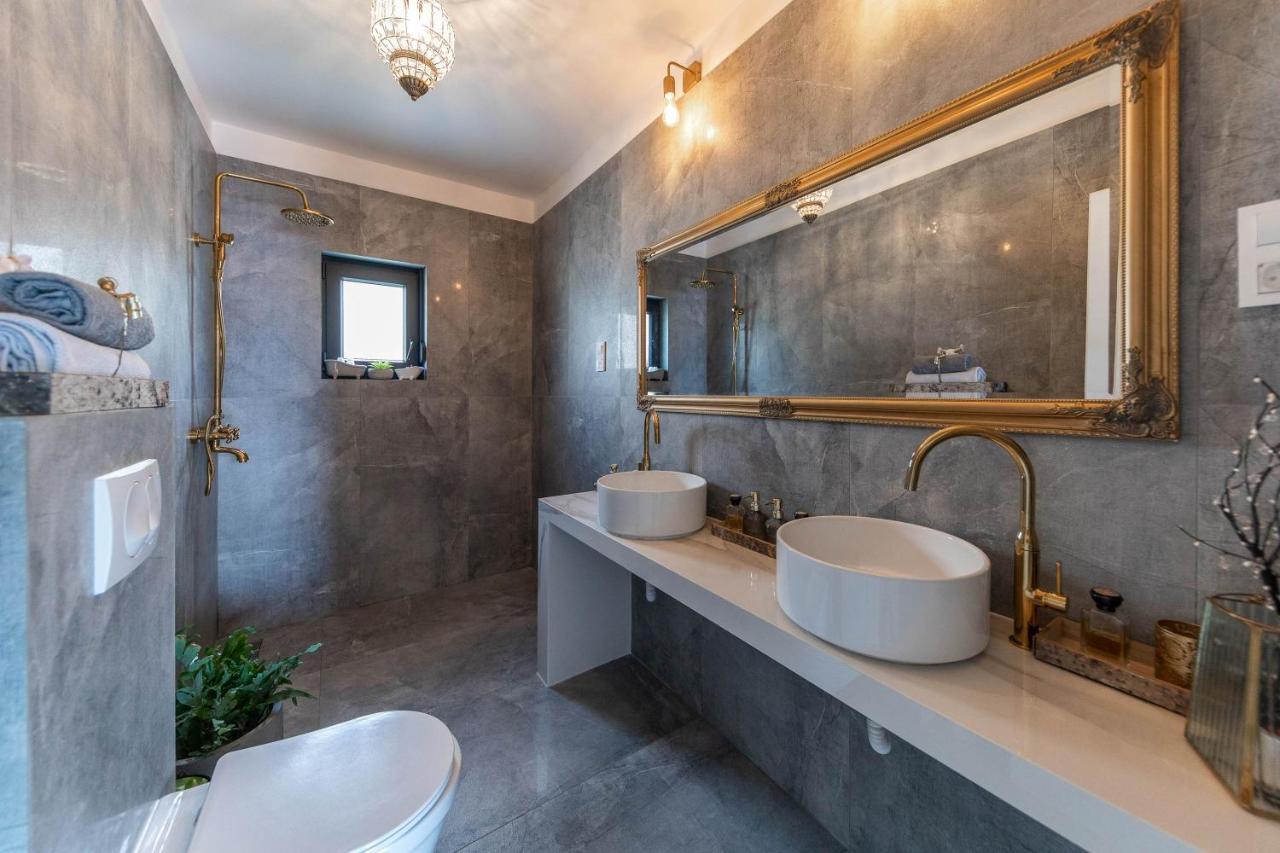 Gloria Luxury Suite Apartment Crikvenica Ngoại thất bức ảnh
